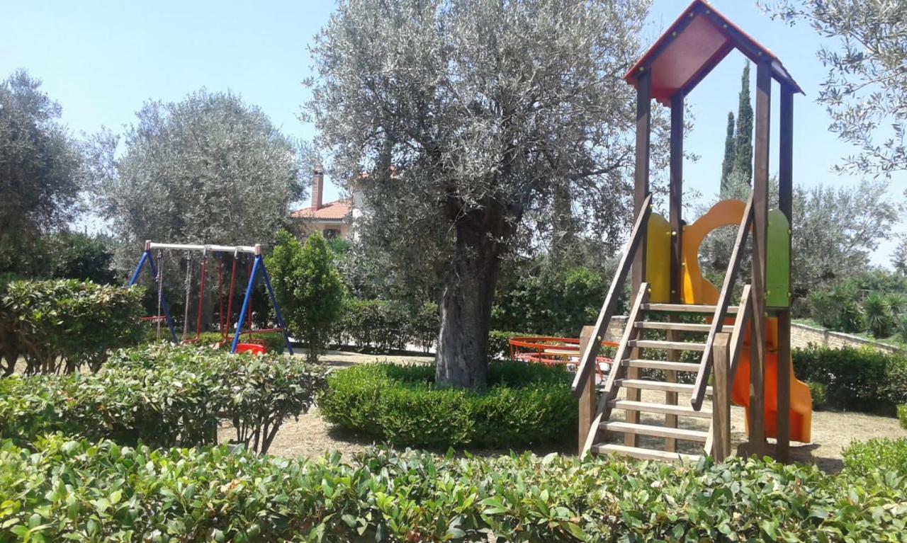 Agriturismo Fabrizio Maria Villa Capaccio Exterior foto