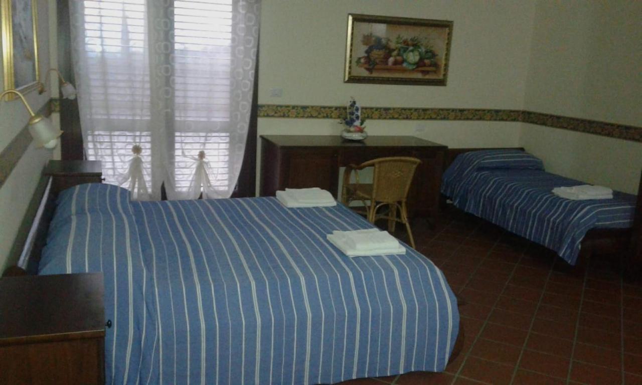 Agriturismo Fabrizio Maria Villa Capaccio Exterior foto